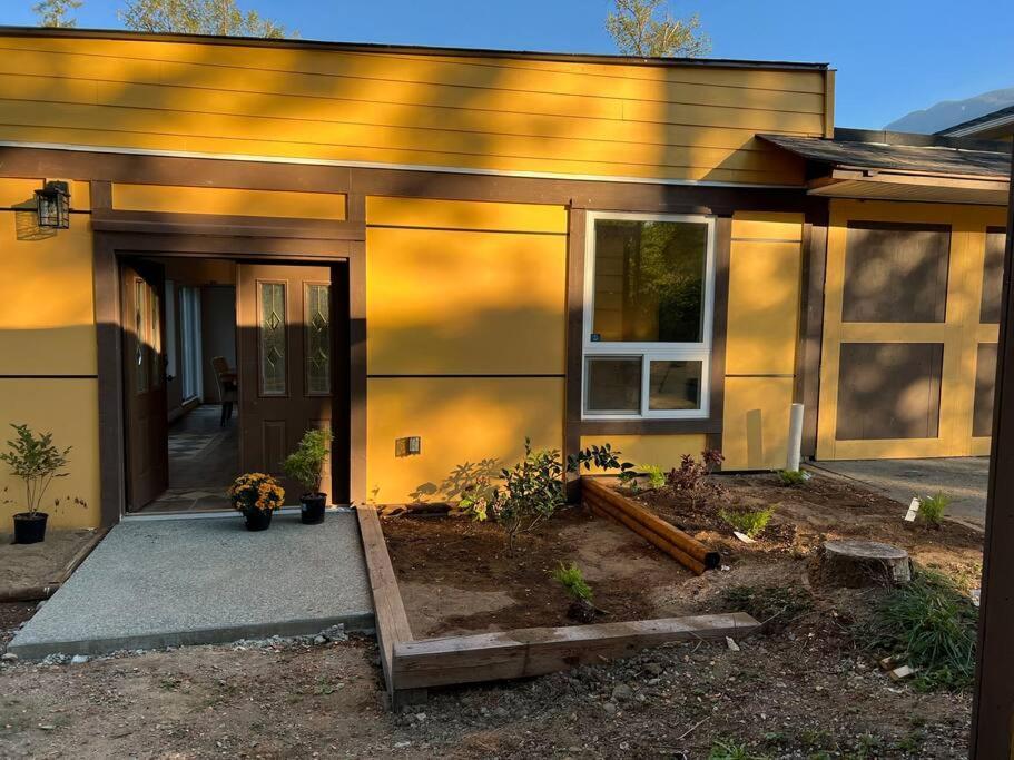 Country Home, Sleeps 6 Pets Friendly ポート・アルバーニ エクステリア 写真
