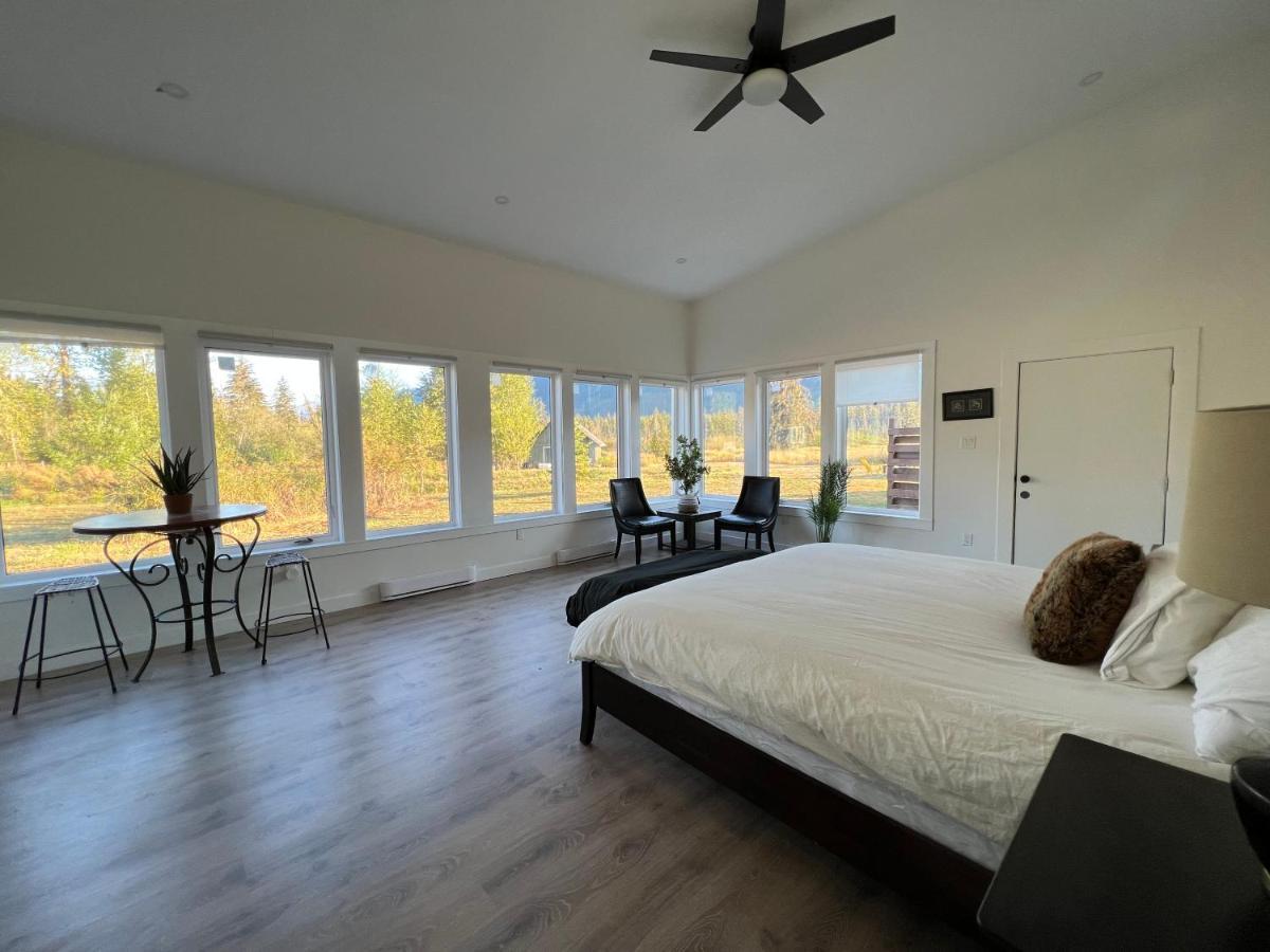 Country Home, Sleeps 6 Pets Friendly ポート・アルバーニ エクステリア 写真