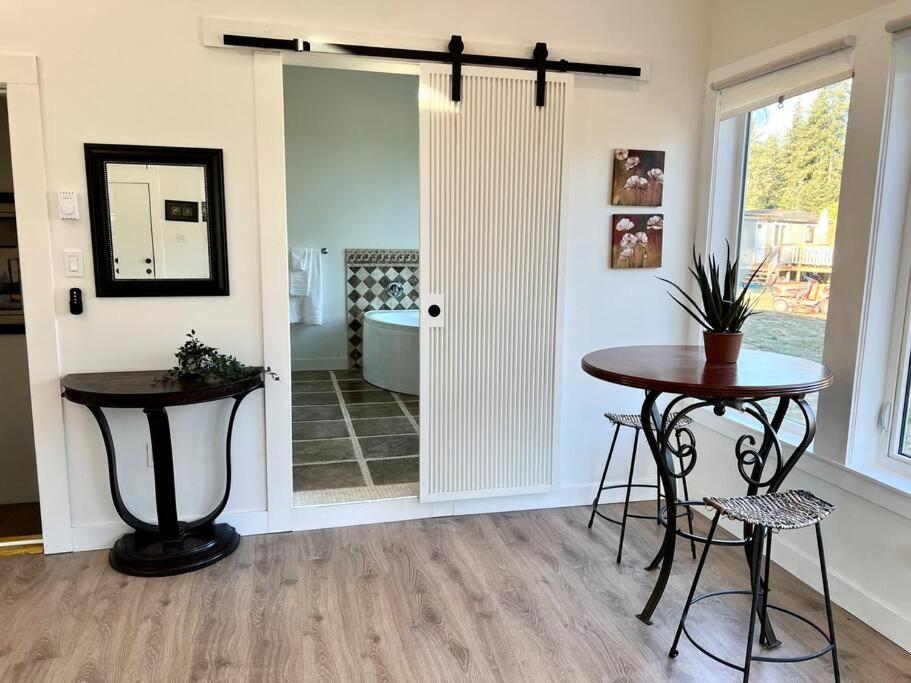 Country Home, Sleeps 6 Pets Friendly ポート・アルバーニ エクステリア 写真