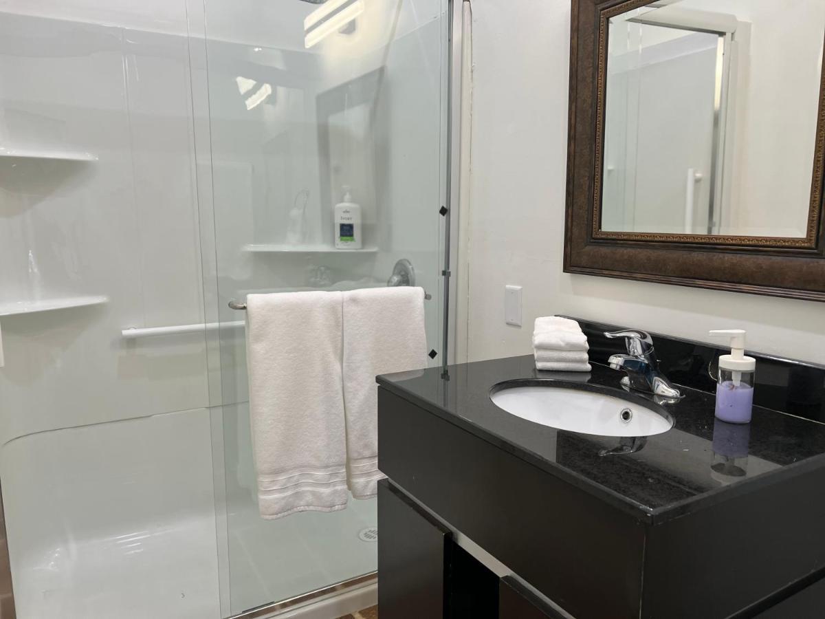 Country Home, Sleeps 6 Pets Friendly ポート・アルバーニ エクステリア 写真